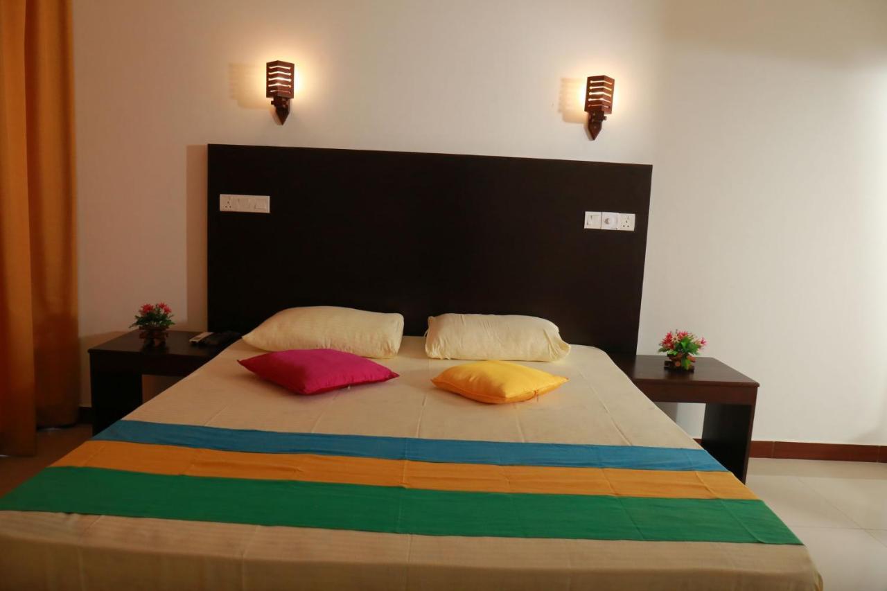 Jayaa Beach Talpe Exterior foto